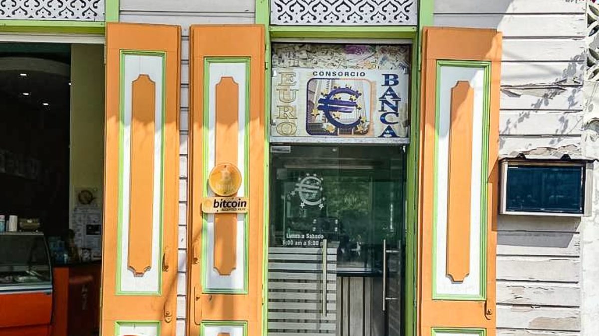 T1135 for Cryptocurrencies | Canadian Tax Lawyer